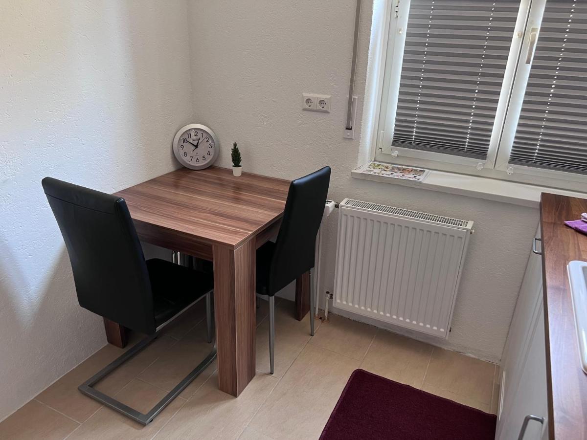 Rose No. 1 Apartment FDH Екстериор снимка